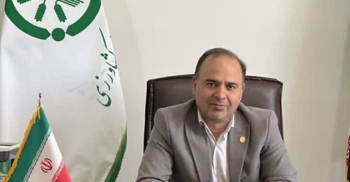 ۹۴۰۰ تن کود ازت در استان سمنان توزیع شد