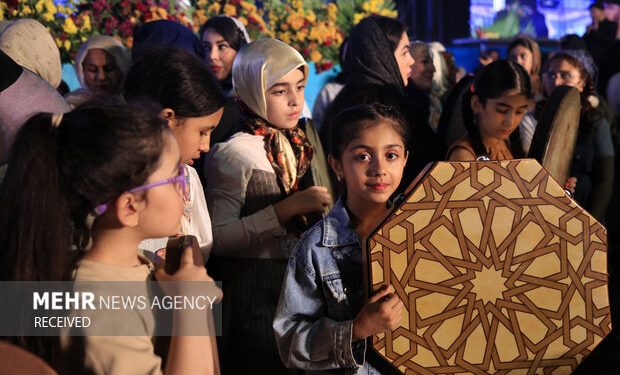 جشن بزرگ میلاد پیامبر اسلام در ایلام