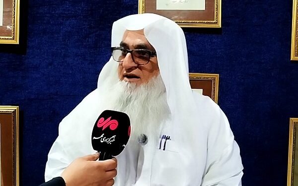 وحدت رمز موفقیت تمام مسلمانان است