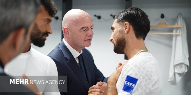 جهانبخش: از اینفانتینو خواستم به فوتبال ایران کمک کند