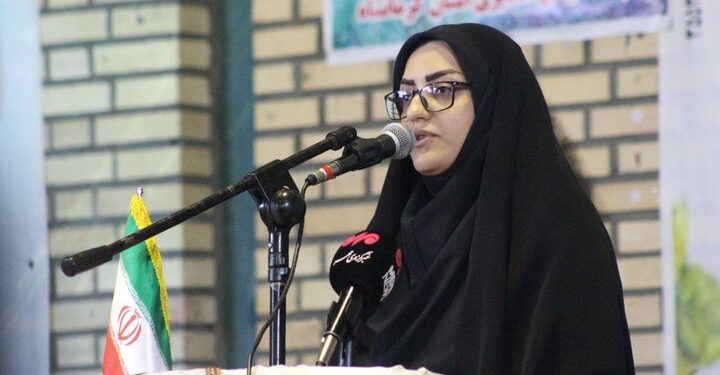 زنان سنگر نخست خانواده هستند