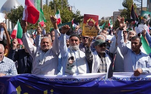 برگزاری راهپیمایی جمعههای خشم و نصر در آذربایجان غربی