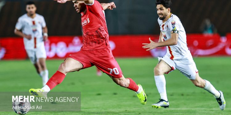 پرسپولیس مهاجم جوان میخواهد؛ هرگونه قضاوت هاشمیان تخریب است!ً