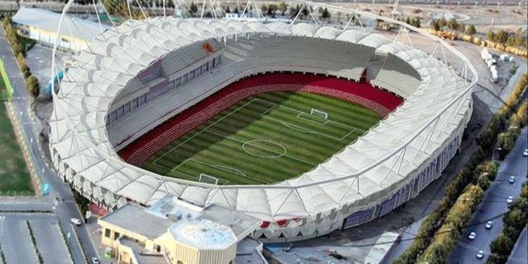 ورزشگاه مشهد؛ دست نیافتنی و محال برای یک آرزوی ملی!