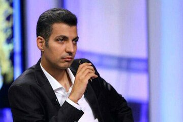 عکس| بازگشت عادل فردوسی پور با دکوری شبیه به برنامه ۹۰