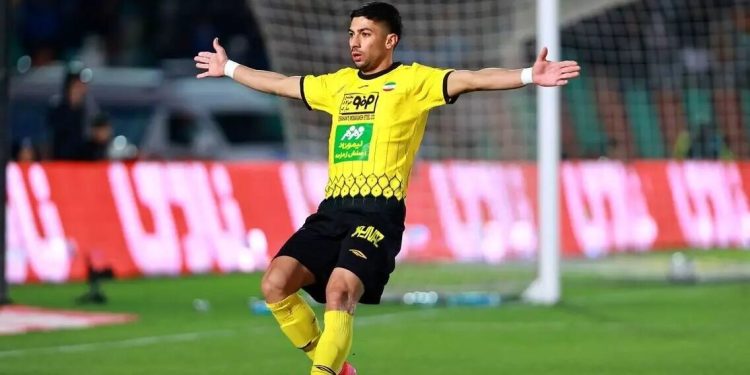 من استقلال و پرسپولیس را نخواستم