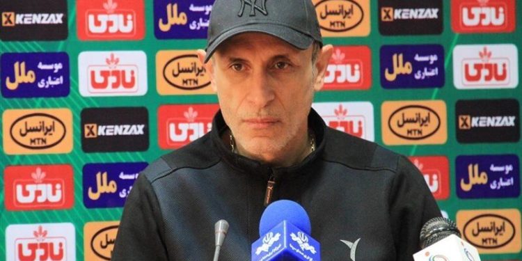 گلمحمدی: بازی فردا مقابل پرسپولیس فرصتی مناسب است برای ما