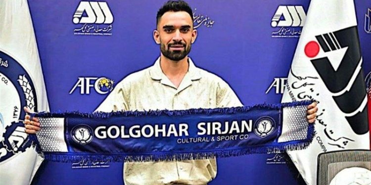 واکنش مهاجم جنجالی به پیشنهاد استقلال؛ ساپینتو گفت تو را با یک نفر دیگر اشتباه گرفته بودم!