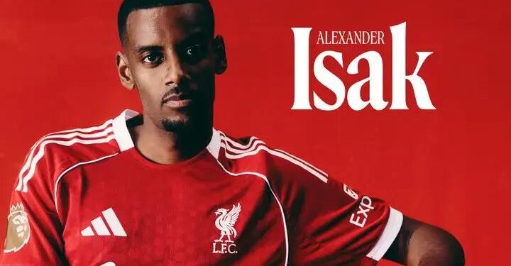 بمب آنفیلد لحظه آخر ترکید!/ بزرگ‌ترین قرارداد تاریخ انگلیس