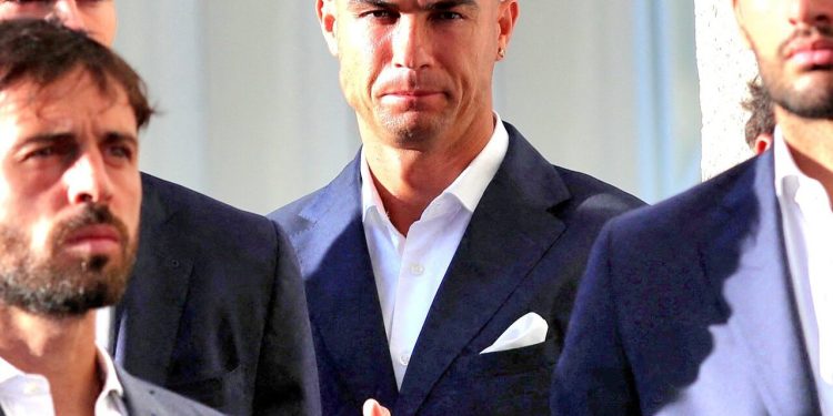 عکس | رونمایی از حلقه ازدواج کریستیانو رونالدو با جورجینا