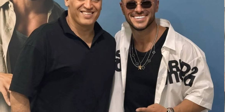 عکس | علیمنصور در کنسرت یک خواننده پاپ!