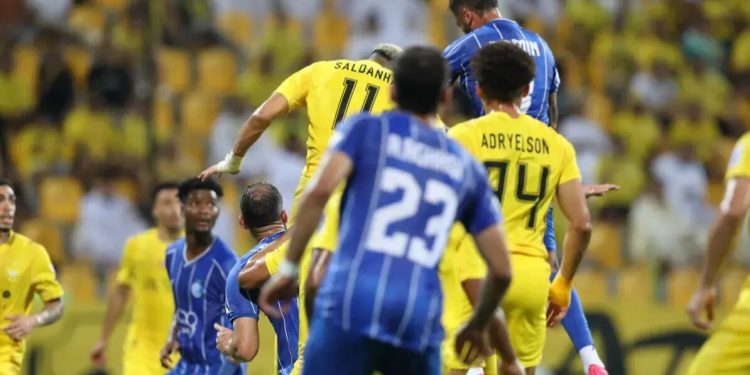 فاجعه دفاعی استقلال: هفت گل خورده در نیمه‌های اول!