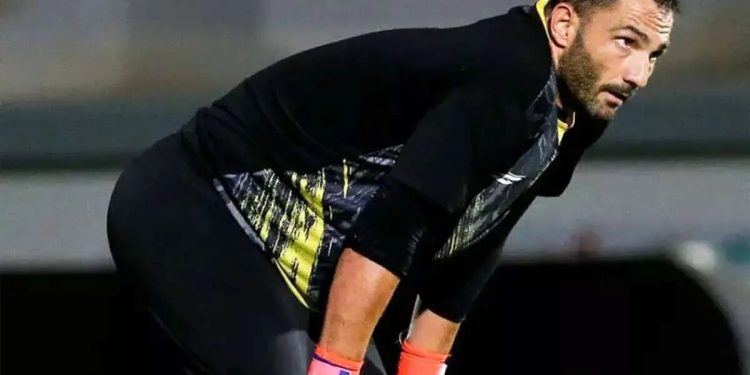 اولین قربانی هفت گله شدن استقلال!