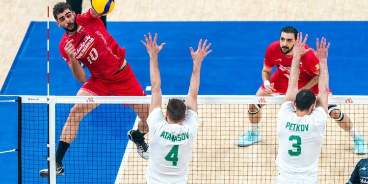 آزمون سخت شاگردان پیاتزا؛ ایران به جمع تیمهای برتر جهان برمیگردد؟