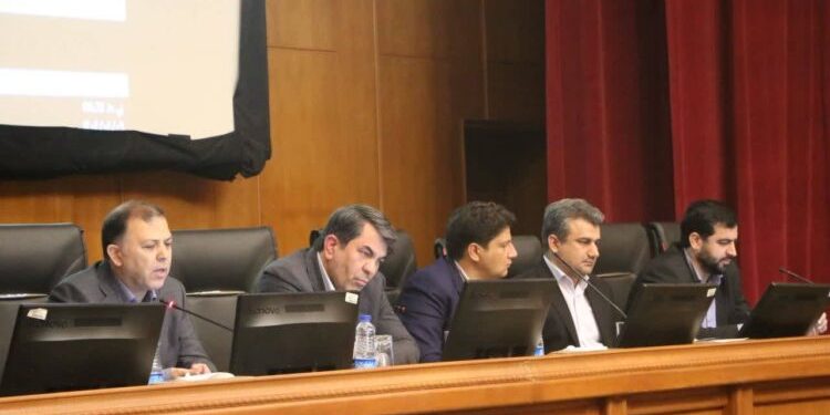 آمار مثبت اشتغال ما را گول نزند