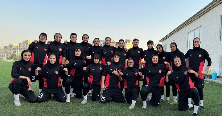 سرمربی پرسپولیس: چالش زیادی را تجربه خواهیم کرد؛ ما را دست کم نگیرند