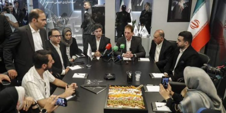 مفسد اقتصادی دیروز و قهرمان امروز