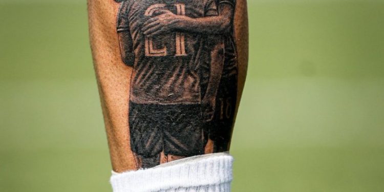 عکس |‌ اقدام زیبای ستاره پرتغالی به یاد ژوتا