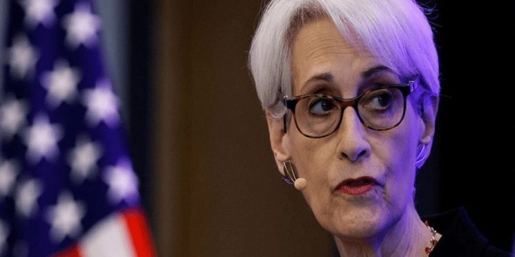 وندی شرمن: خطر ساخت بمب هسته ای توسط ایران را افزایش دادیم