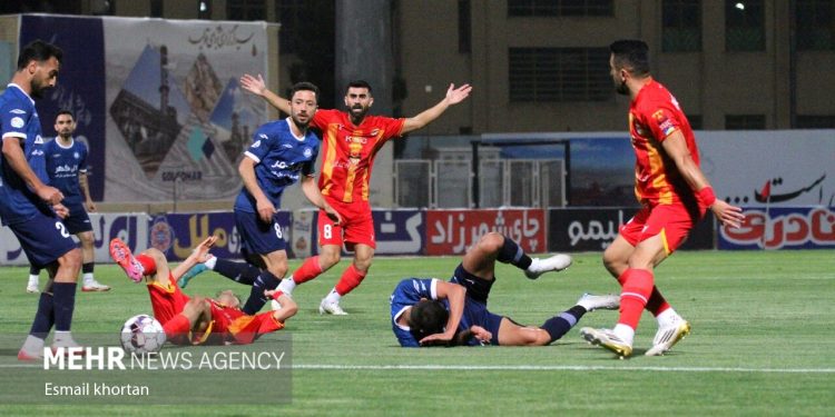 ربیعزاده: مقابل فولاد بازی سختی داشتیم