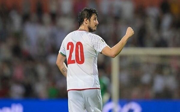 تماس رئیس  فدراسیون فوتبال با سردار آزمون