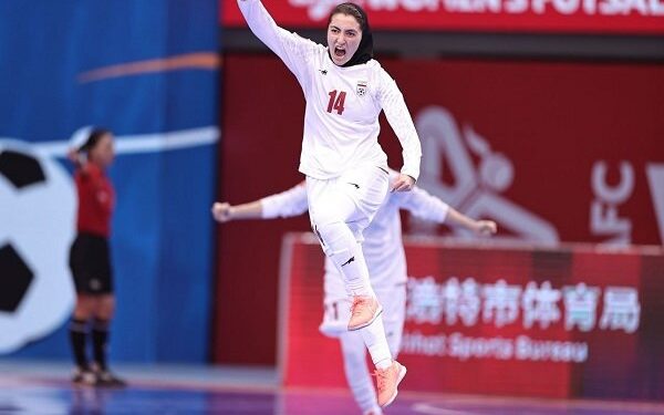 مربی فوتسال: اگر به جوان‌ها بها دهیم آینده تیم ملی تضمین می‌شود