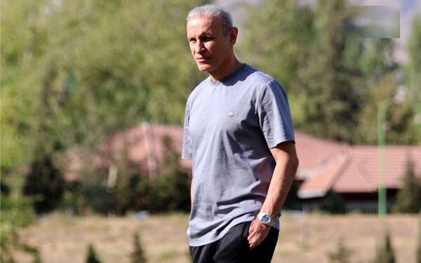 گل‌محمدی: فولاد باید برای قهرمانی آسیا بجنگد، نه فقط حضور در لیگ برتر