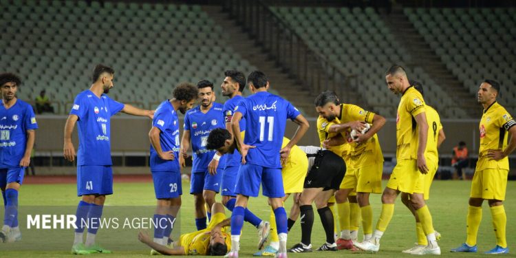 بازیکن تیم استقلال خوزستان به کمیته انضباطی باشگاه فراخوانده شد