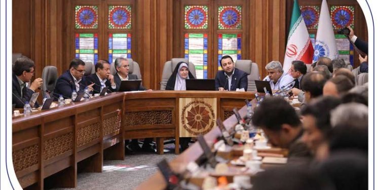 بانک صادرات ایران با روش‌های نوین تأمین مالی، گره تولید را باز می‌کند