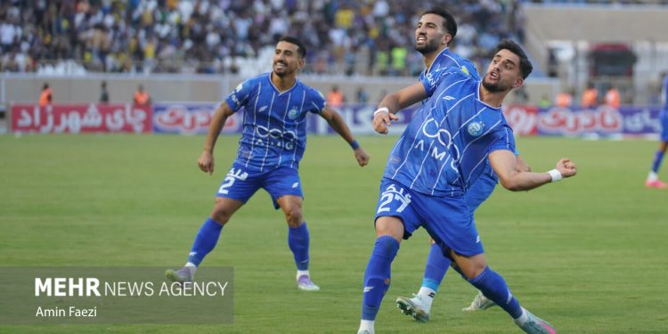 نگاهی به عملکرد دو تیم در لیگ برتر؛ آمار به سود فجر نتیجه برای استقلال