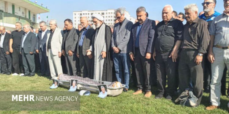حضور اهالی فوتبال در مراسم تشییع پیکر اکبر کارگرجم