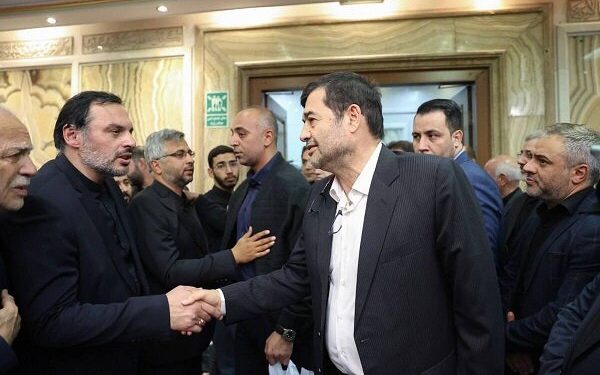 وزیر ورزش و جوانان در مراسم ترحیم اکبر کارگرجم