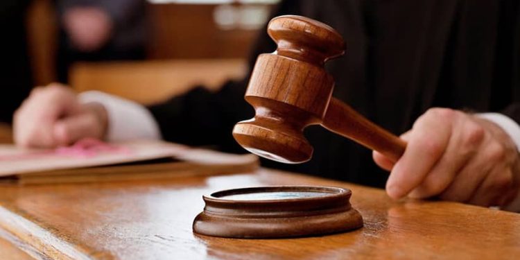 کسر امتیاز از ۱۰ تیم با رای کمیته انضباطی فدراسیون فوتبال