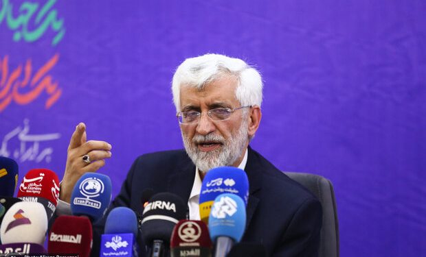 شمارش معکوس برای مناظره روحانی و جلیلی/ دبیران پیشین شورای عالی امنیت تکلیف ماجرای «برجام» را برای مردم و تاریخ روشن میکنند؟