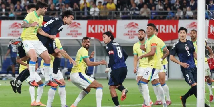 عکس| نتایج عجیب تیم ملی فوتبال ژاپن مقابل قهرمانان دنیا