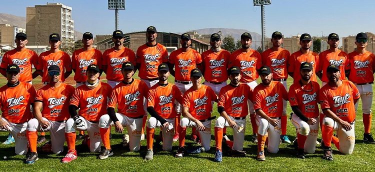 طیف پیتیای قهرمان نیمفصل لیگ برتر بیسبال کشور شد