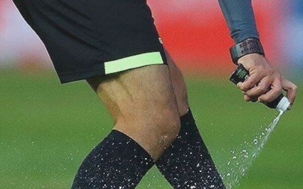 داورانی از عمان قاضی بازی استقلال و الوحدات