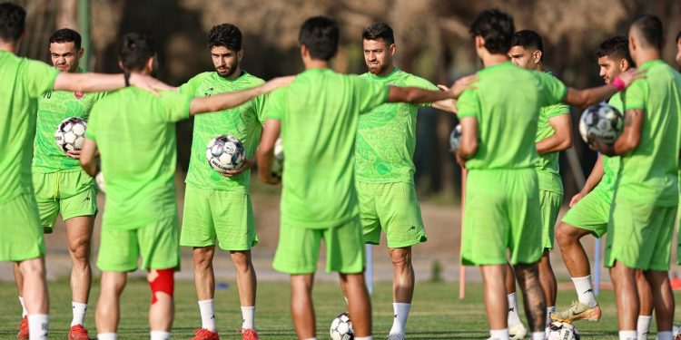 دیدار تدارکاتی پرسپولیس با عقاب‌