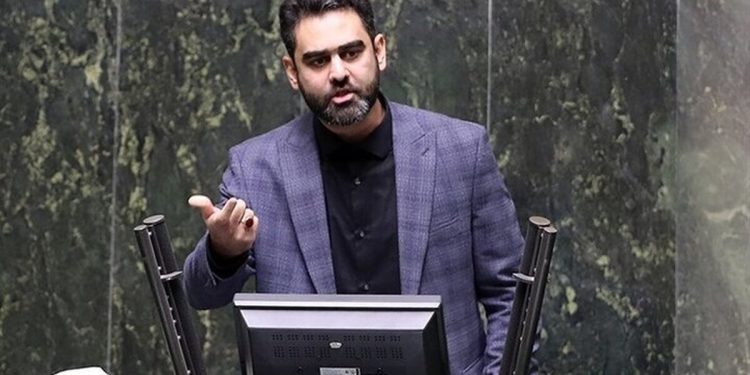 اتهام سنگین ثابتی به پزشکیان خبر ساز شد