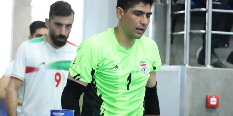 برنامه ویژه ملی‌پوش فوتسال برای مدال قهرمانی‌اش/ساخت قابی برای یک شهید