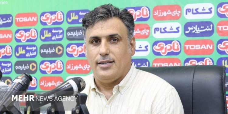 سرمربی استقلال خوزستان: مثل قبل نبودیم چون تمرین نداشتیم