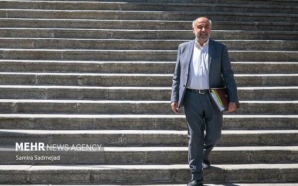 میدری: اوراق سازمان تأمین اجتماعی  هفته آینده در بورس عرضه می‌شود