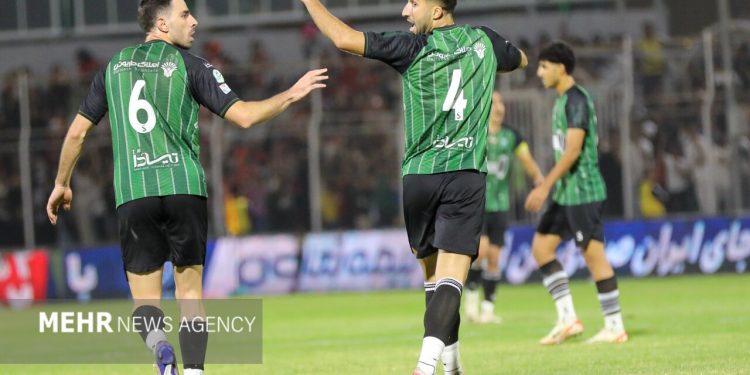 شگفتی سازی خیبر مقابل تراکتور