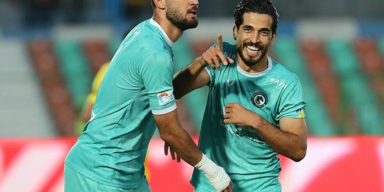 VAR پیروزی را از پیکان گرفت/ فجر در وقت اضافه از شکست گریخت