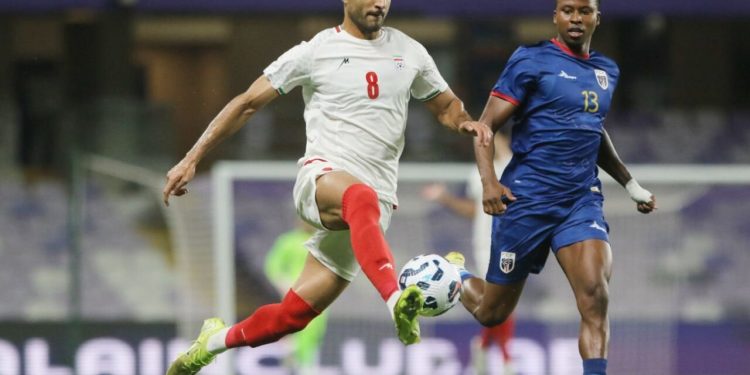 تیم ملی فوتبال ایران به فینال صعود کرد/ پیروزی برابر کیپ‌ورد با پنالتی