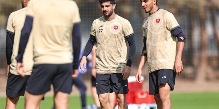 تدبیر اوسمار برای حل مشکل بزرگ پرسپولیس/سه بازی مهم سرخپوشان در آذرماه