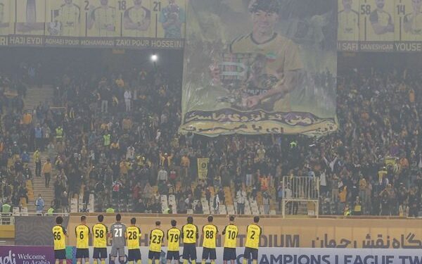 صعود سپاهان به مرحله حذفی لیگ قهرمانان آسیا/ تعویض‌های طلایی نویدکیا