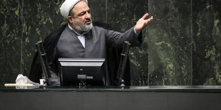 رسایی: هیچکس در جمهوری اسلامی موافق فیلترینگ نیست