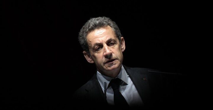 آزادی مشروط نیکولا سارکوزی از زندان فرانسه