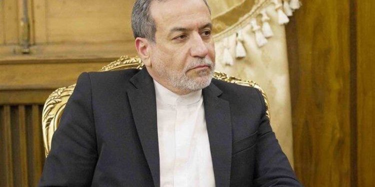 عراقچی: ایران آماده ارسال فوری کمکهای انسانی به زلزلهزدگان افغانستان